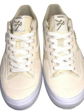 Vans Low "Lizzie Armanto" Turtle Dove Suede Skate Sneaker Women 9.5/Men 8 | NEW